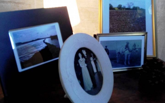 +15 : Marjorie Van Halteren, dans l'exposition collective POSES & PLAY - La Brasserie, Foncquevillers - du 30 mai au 30 sept 2015